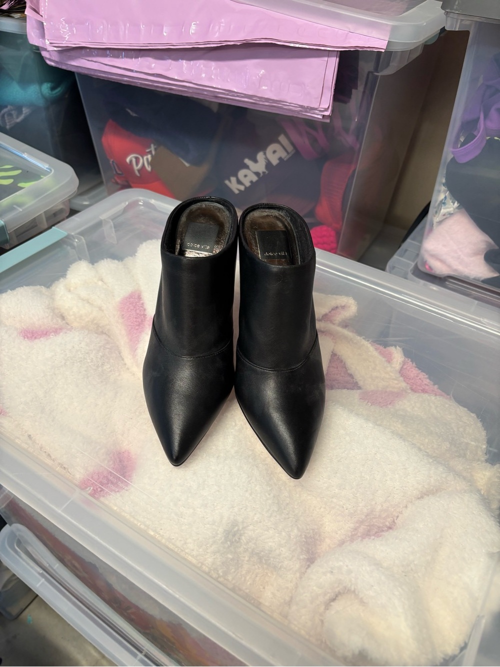 Dolce Vita Black Pointed-Toe Leather Mule Boots